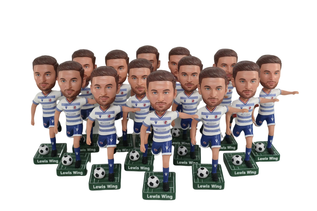 How to Design the Perfect Custom Bobblehead for Your Sports Team?