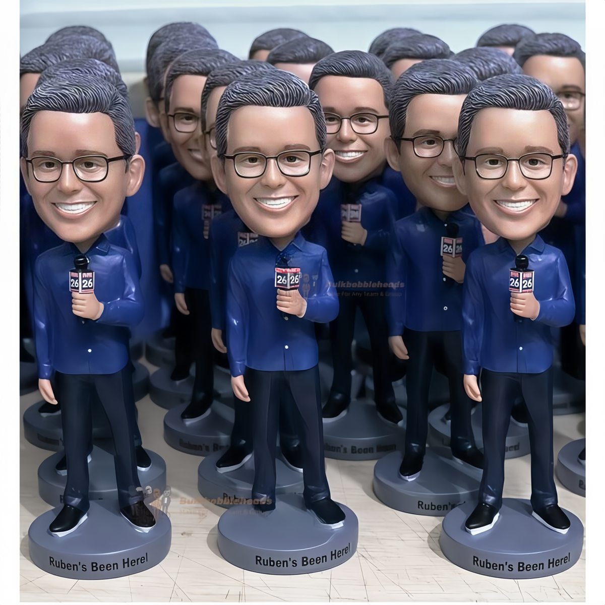 Bulk Bobbleheads from $ 9.90 Each – Hula Bobbleheads Shipping Included on Orders of 50+