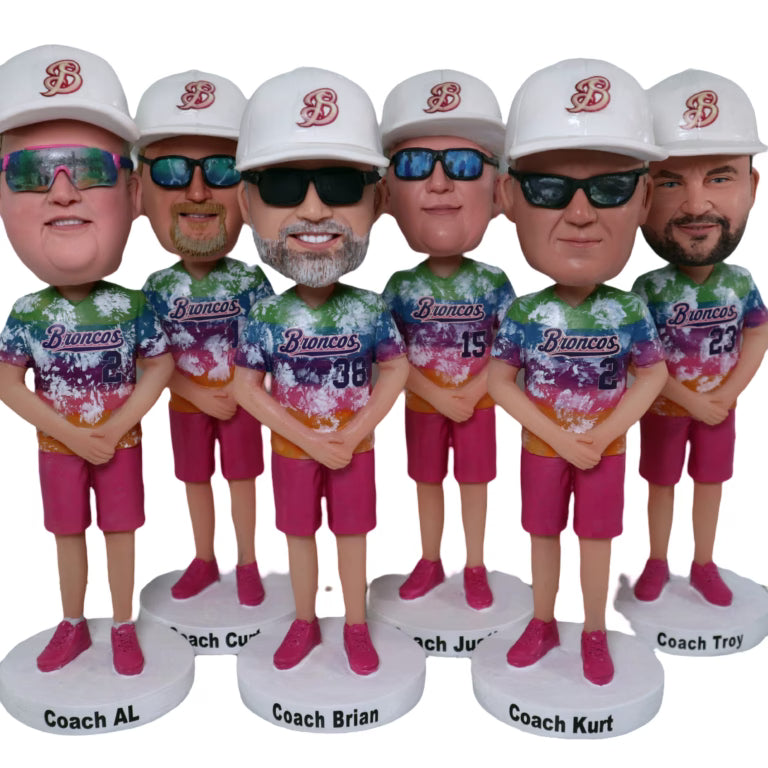 Custom Coach Team Bobbleheads – Personalized Figures for Head Coaches, Assistants & Staff