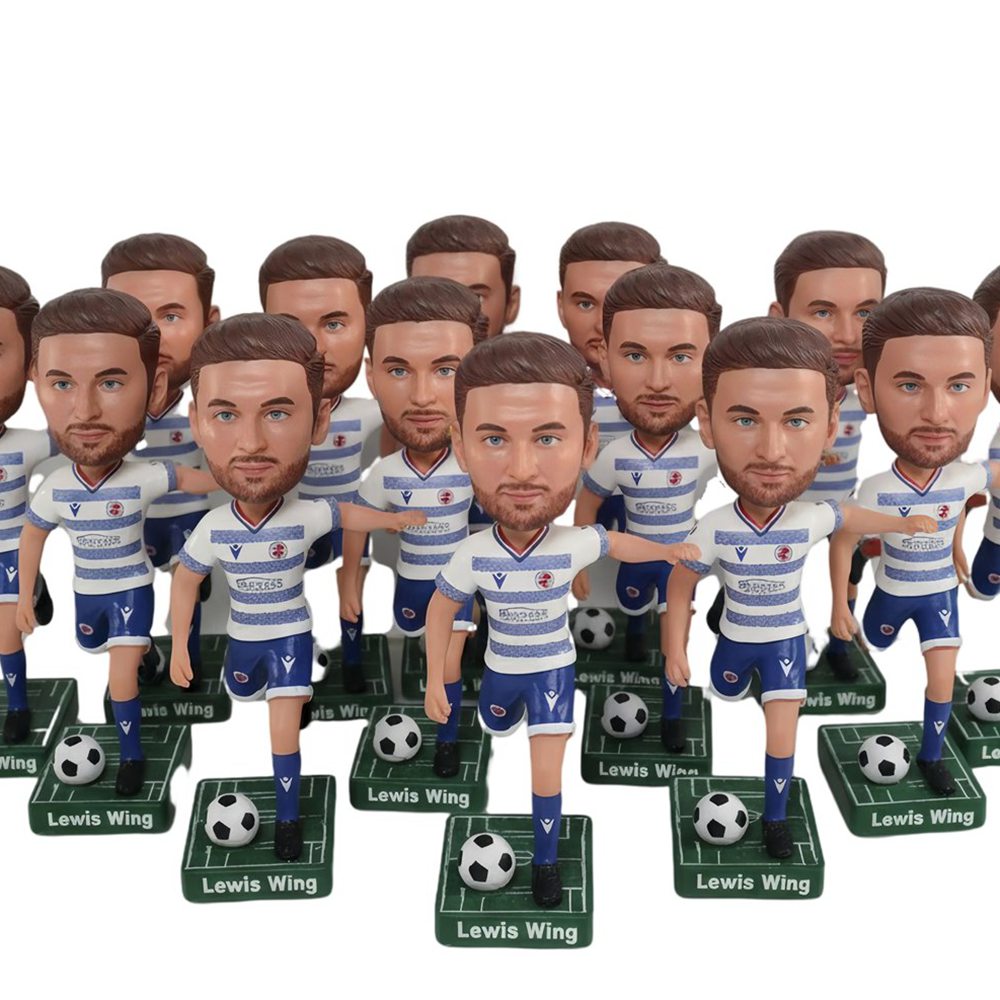 Bulk Sports Team Bobbleheads – For Fan Giveaways, Championships & Merch (50+ Units)