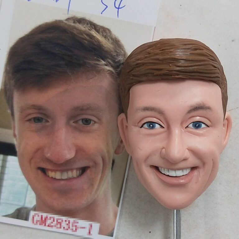 Custom Bridesmaid Bobbleheads – Personalized Bridesmaid Gifts They’ll Treasure Forever